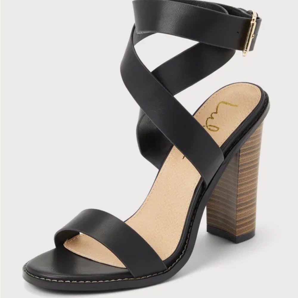 Lulu’s Black ankle strap heels size 6.5 - Picture 3 of 7